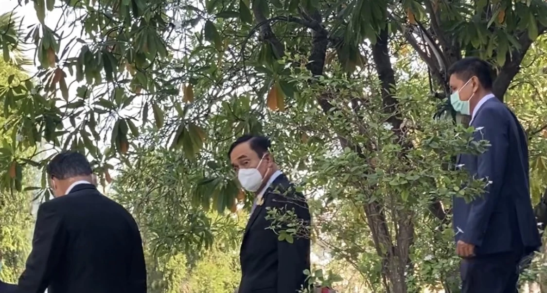 นายกฯยันไม่ปรับ"ครม.-ยุบสภาฯ"บอกใครมีพฤติกรรมอย่างไรให้ปชช.ตัดสิน