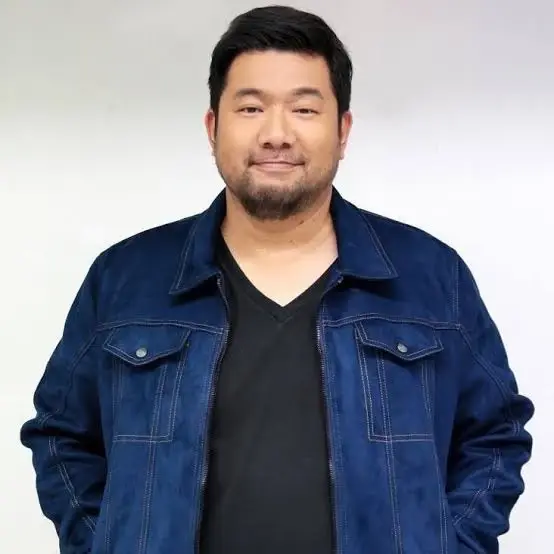 แฟนๆแห่ส่งกำลังใจ ภรรยาและลูกติดโควิด-19 "บอย ตรัย" ผลตรวจยังเป็นลบ