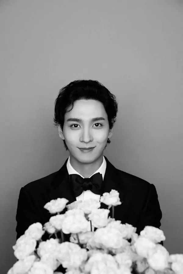 เปิดภาพพรีเวดดิ้ง“พัคชินฮเย-ชเวแทจุน” แฟนคลับแห่ร่วมยินดี
