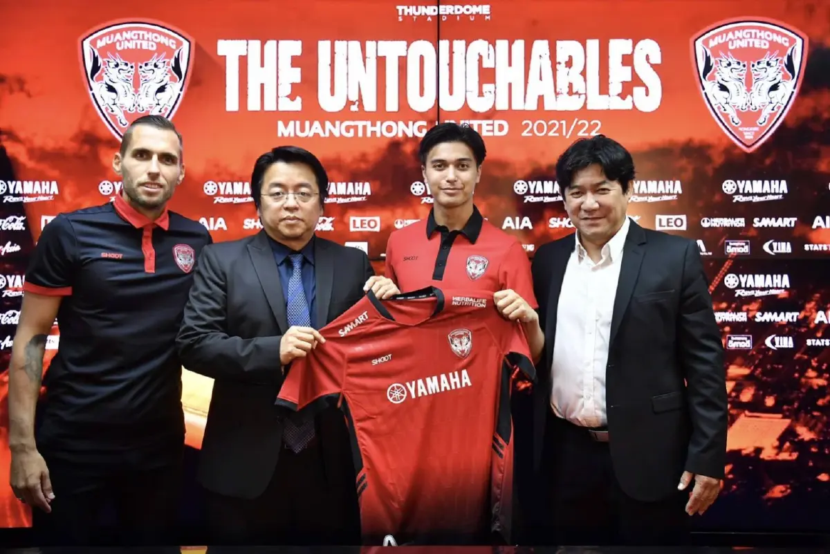 เมืองทองเปิดตัว "อานิเยร์ - แกรนเบิร์ก" เสริมแกร่งเลกสอง