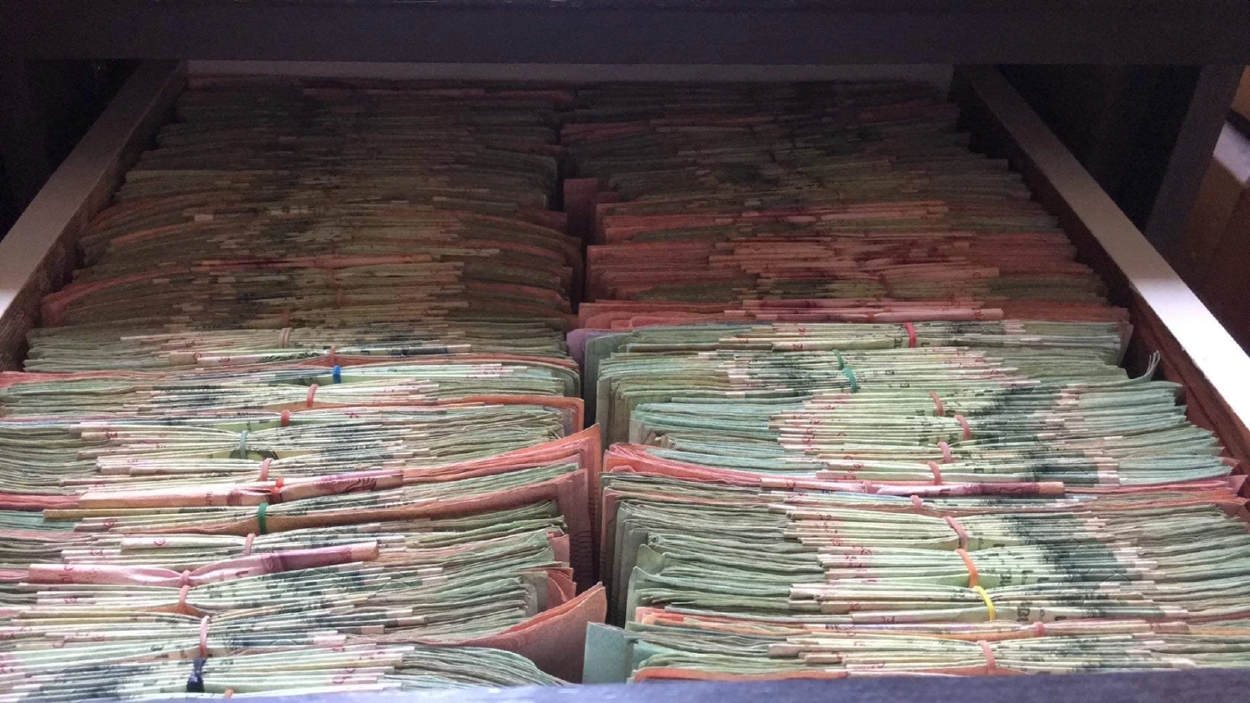 เด็กเชียร์เบียร์ โพสต์อำลาวงการ พร้อมเงินฟ่อนใหญ่ อาชีพนี้ไม่ได้ฆ่าใครตาย