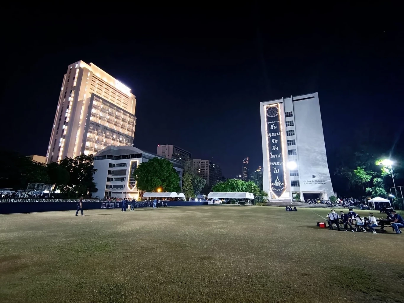 เปิดภาพลับชุด 2 “อันซีนอุเทนฯ” นี่หรือสถานศึกษา?