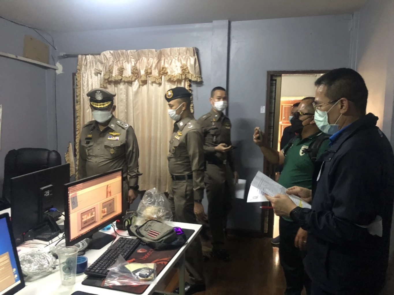 บุกทลายgimi88.comบ่อนพนันออนไลน์กลางเมืองสงขลาเงินหมุนเวียนกว่า 50 ล้าน