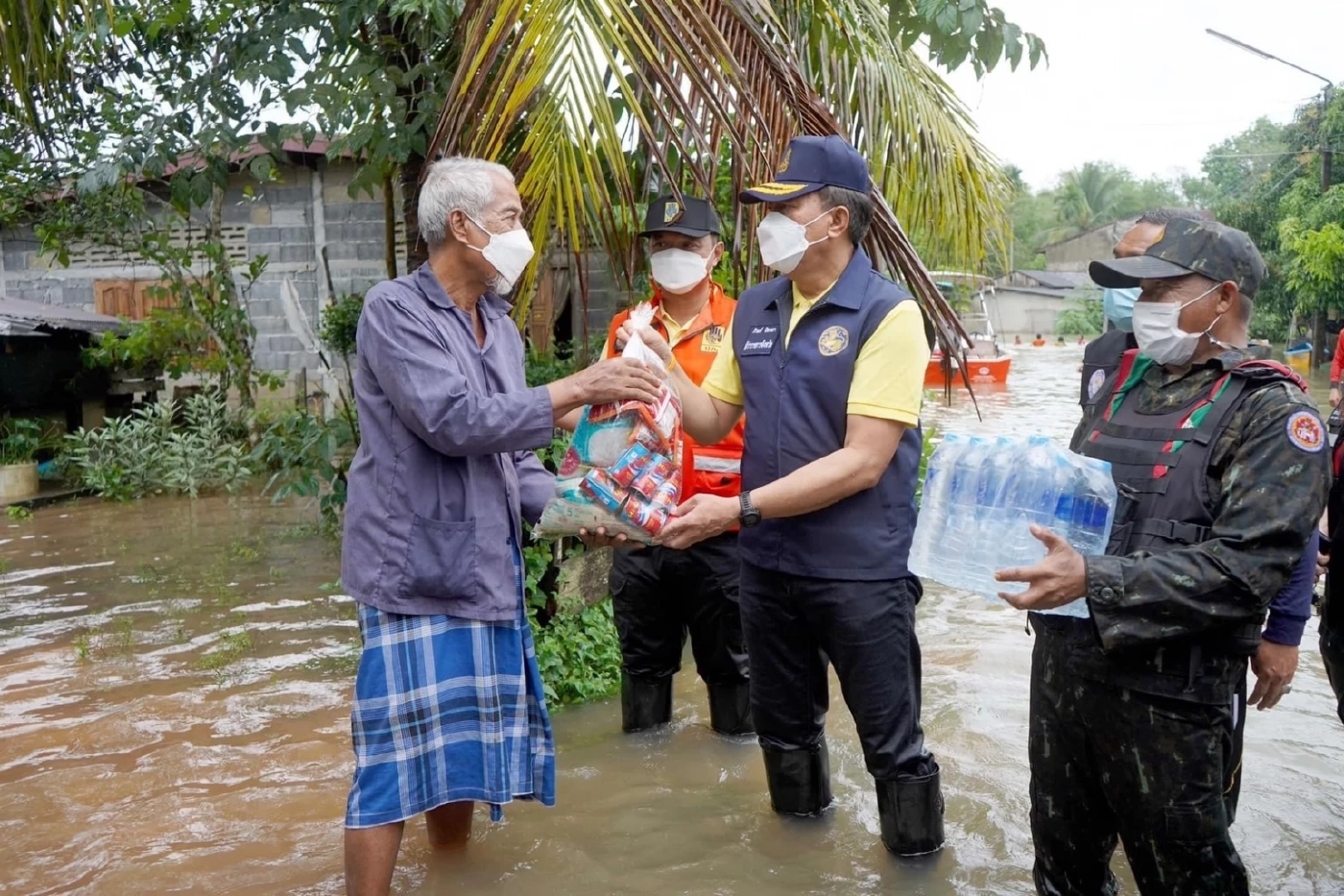 ปภ.เผย 7,802 ครัวเดือดร้อน น้ำท่วม-วาตภัย นายกฯ กำชับ เร่งช่วยเหลือ