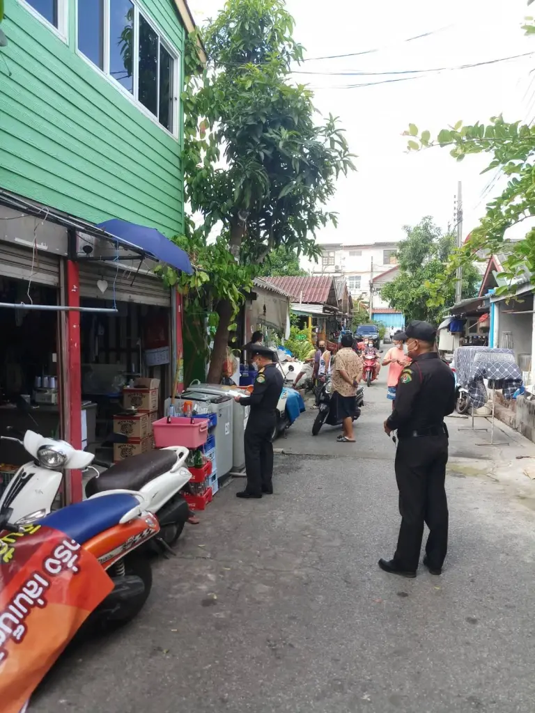 เร่งควบคุมการแพร่ระบาดในชุมชนคลัสเตอร์ร้านเกมสายไหม