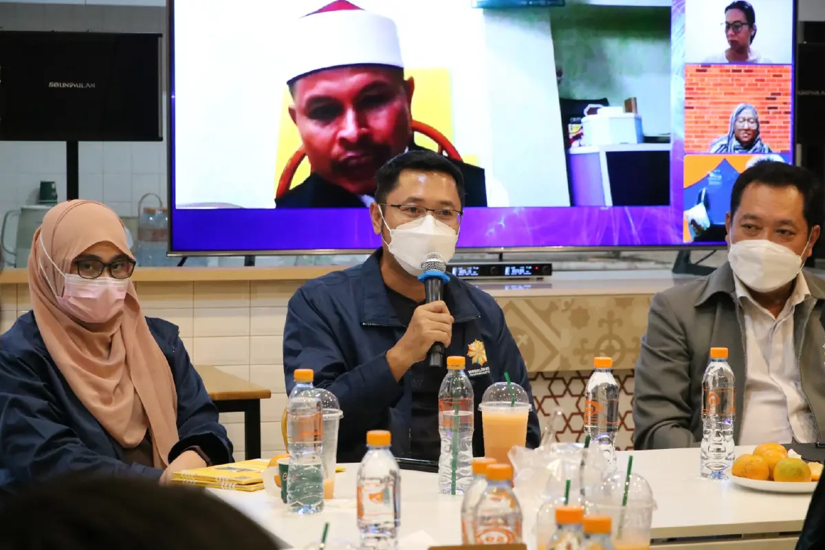 "ทวี สอดส่อง"มองการเมืองไทยปี65-ยืดหรือยุบอยู่ที่นายกฯตัดสิน