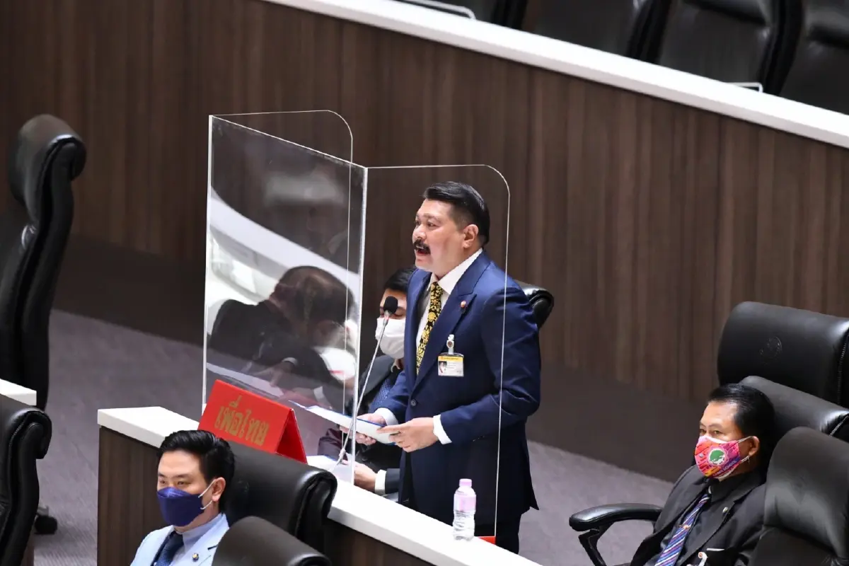 "วัน อยู่บำรุง" อัดรัฐปล่อยยาเสพติดเกลื่อนเมือง เย้ยแก้ไม่ได้ให้ยุบสภา