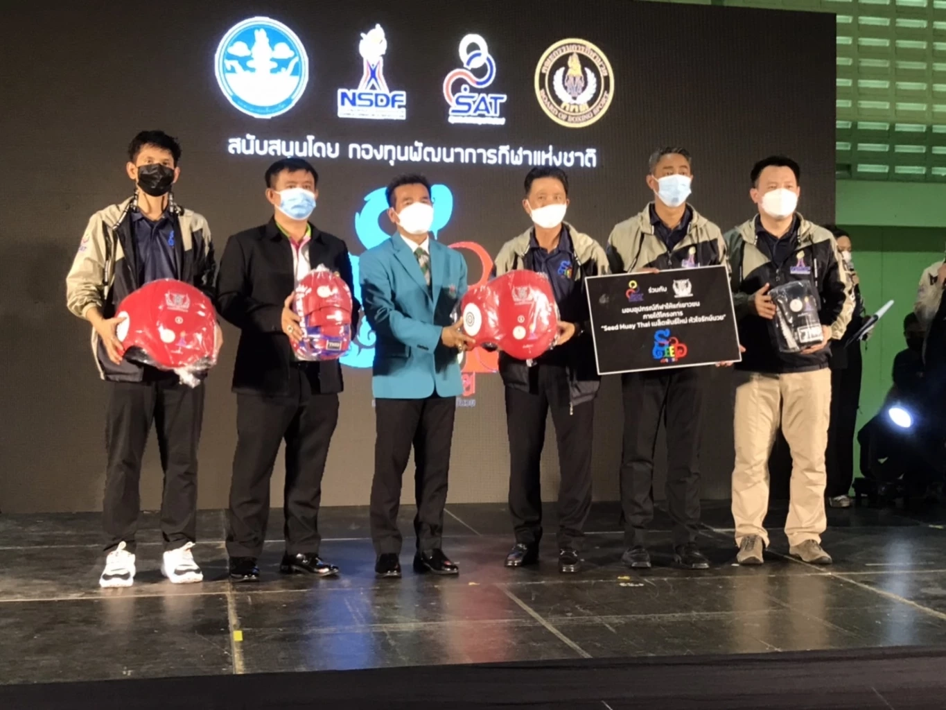 "แพรพลอย" สาวนักมวยในคลิปดัง ชวนคนรุ่นใหม่ฝึกมวยไทยเพื่อป้องกันตัว