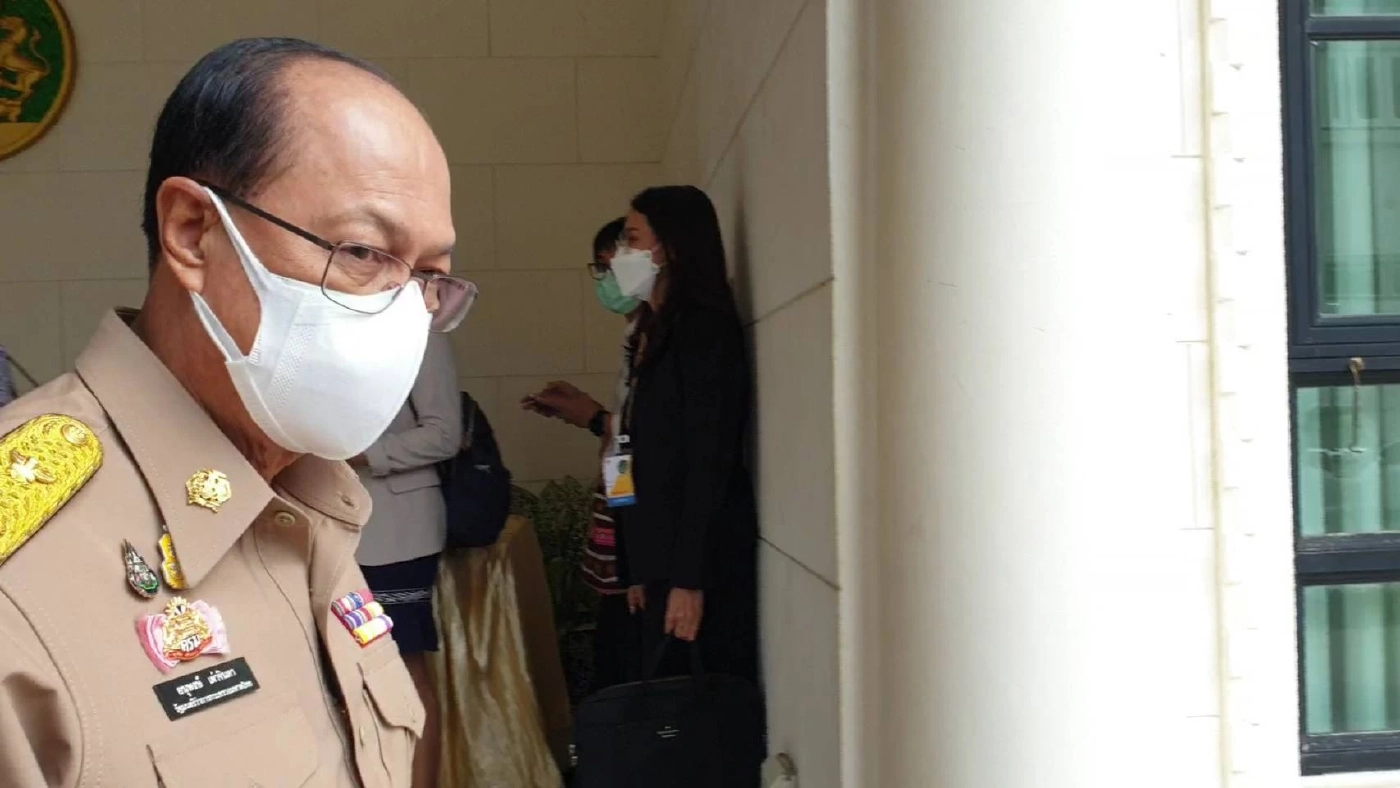 "บิ๊กป๊อก"ปิดปากเงียบปมถูกเขย่าเก้าอี้มท.1 