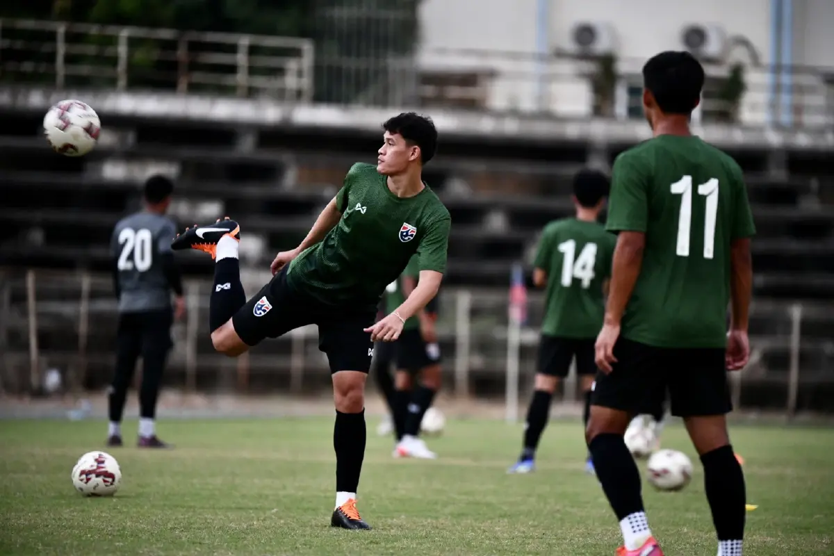 ช้างศึก U23 ซ้อมต่อเนื่องก่อนดวลลอดช่อง "วาริส" เผยแชมป์กับเทพศิรินทร์ช่วยเพิ่มความมั่นใจ