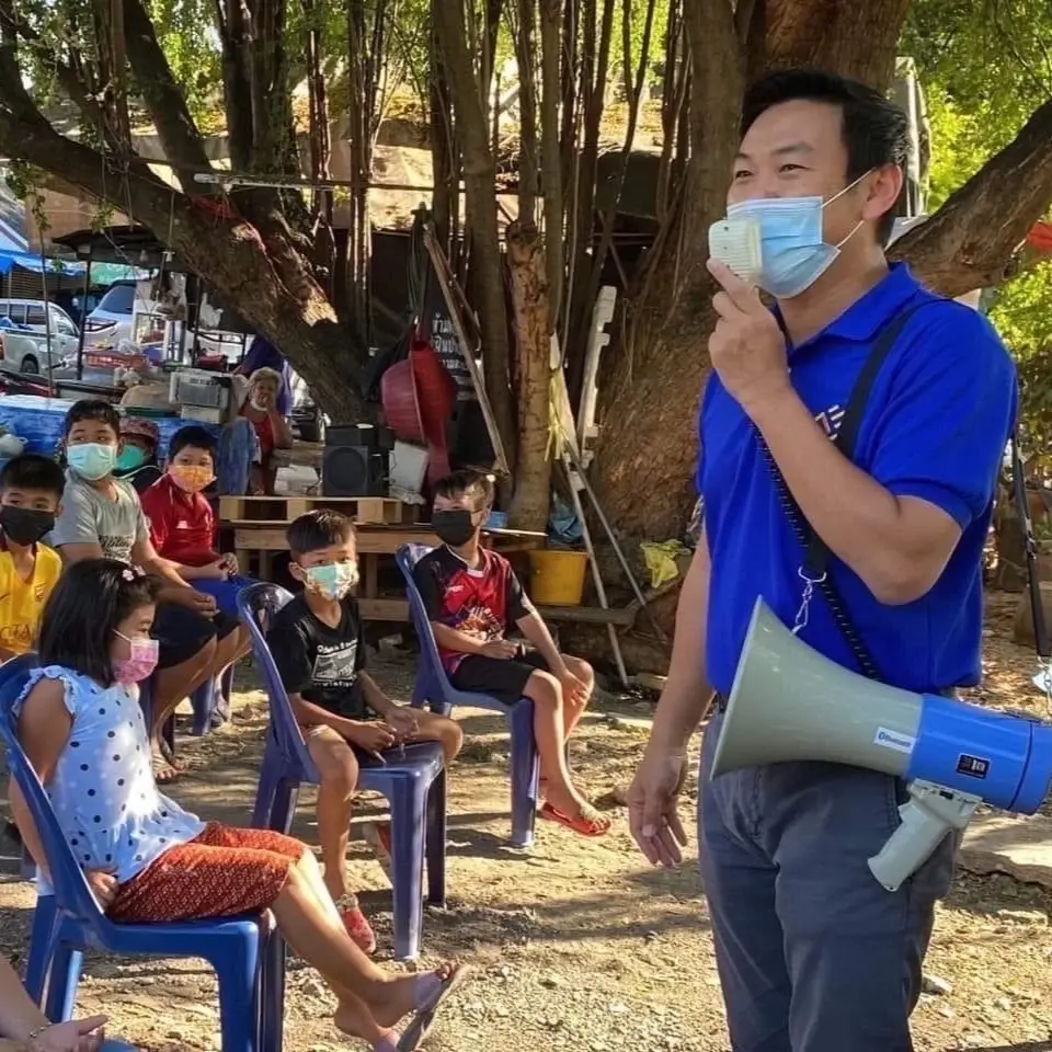 กล้าเปิดตัวอดีตผู้บริหารมือถือลงส.ส.กรุงเทพ