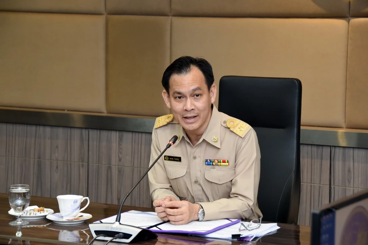 เริ่มวันแรก! ขนส่งทางบก เปิดประมูล "ป้ายทะเบียนรถใส่ชื่อ" รายละเอียดที่นี่