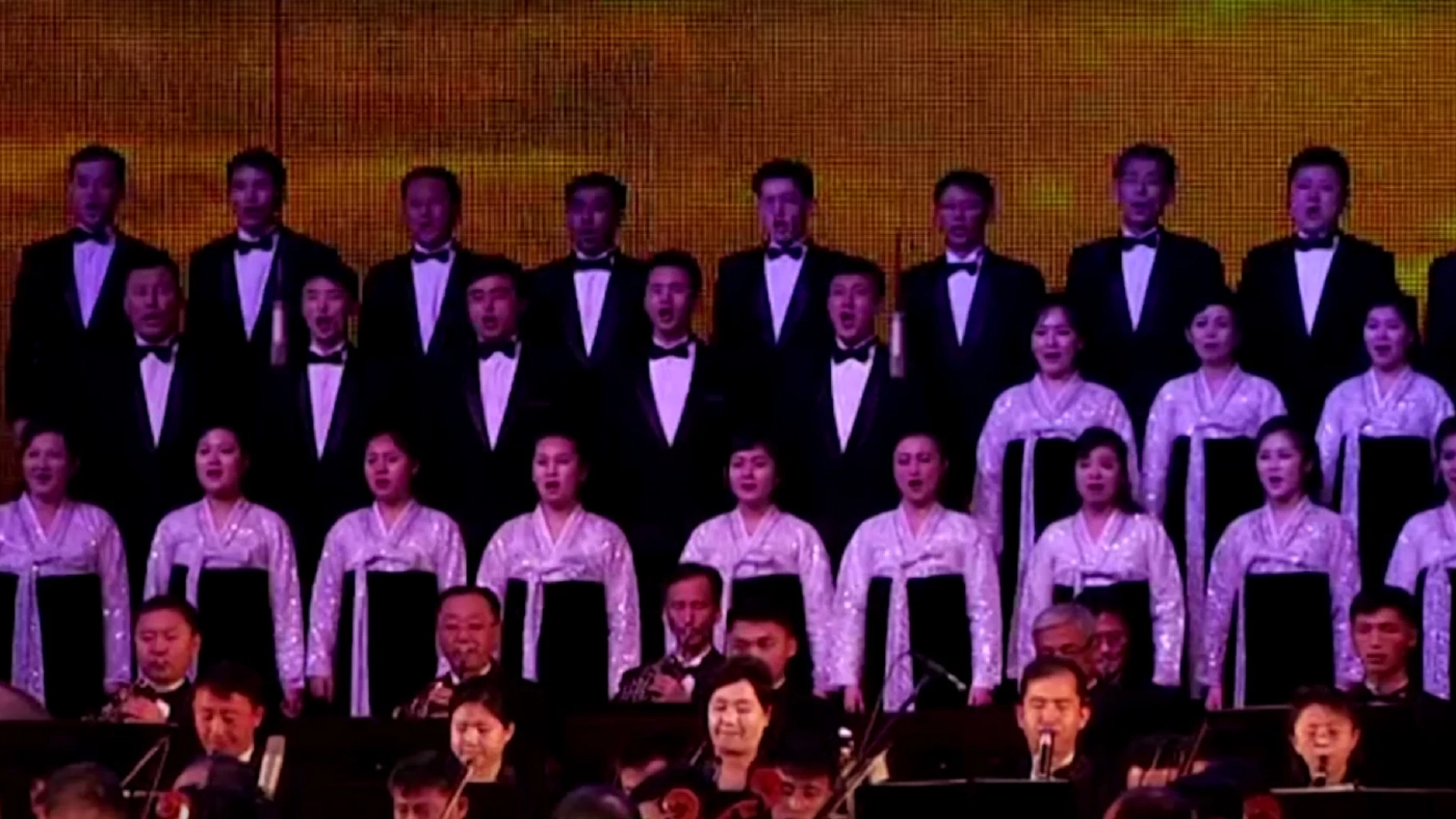 เกาหลีเหนือจัดเทศกาลศิลปะ ครบรอบ 80 ปี "คิมจองอิล"