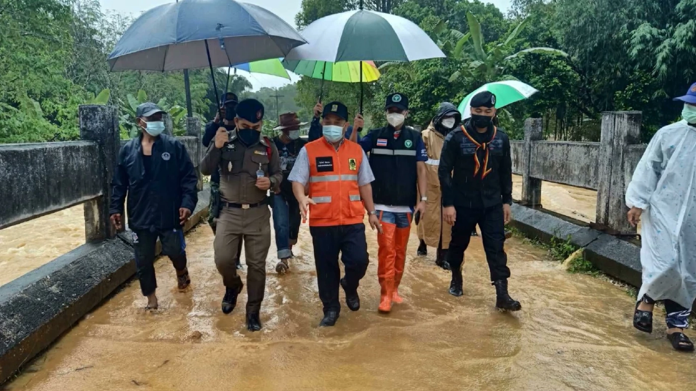 "มูโนะ" ยังวิกฤตน้ำพัดทะลักซ้ำ เร่งค้นหาผู้สูญหาย