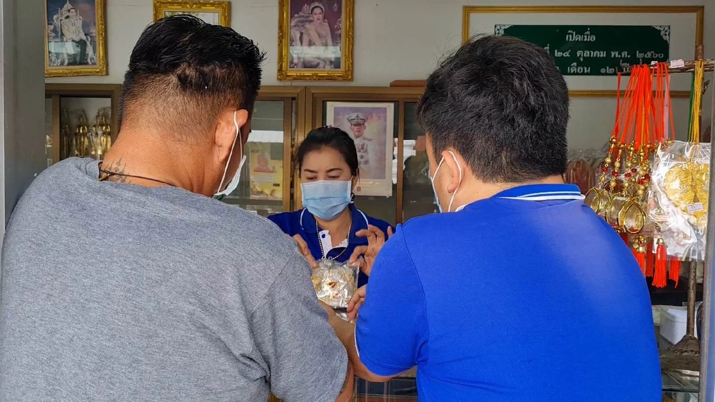 พลังศรัทธาแรง หลังลูกสาว8ขวบห้อยหลวงพ่อบ้านแหลม รอดอุบัติเหตุปาฏิหาริย์