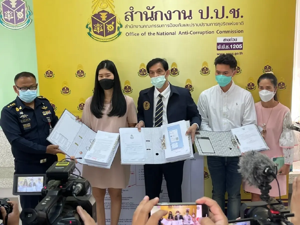 ทนายอนันต์ชัยพาผู้เสียหาย ร้อง ป.ป.ช. เอาผิด 5 จนท.DSI จับขังยัดข้อหาฉกรรจ์