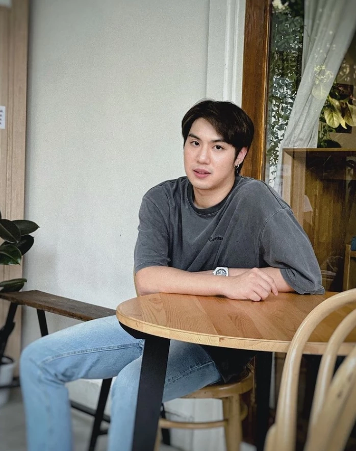 “ไวท์ - ม่อน -ซิง แจน"  4 นักแสดงวัยรุ่น GMMTV ติดโควิด-19