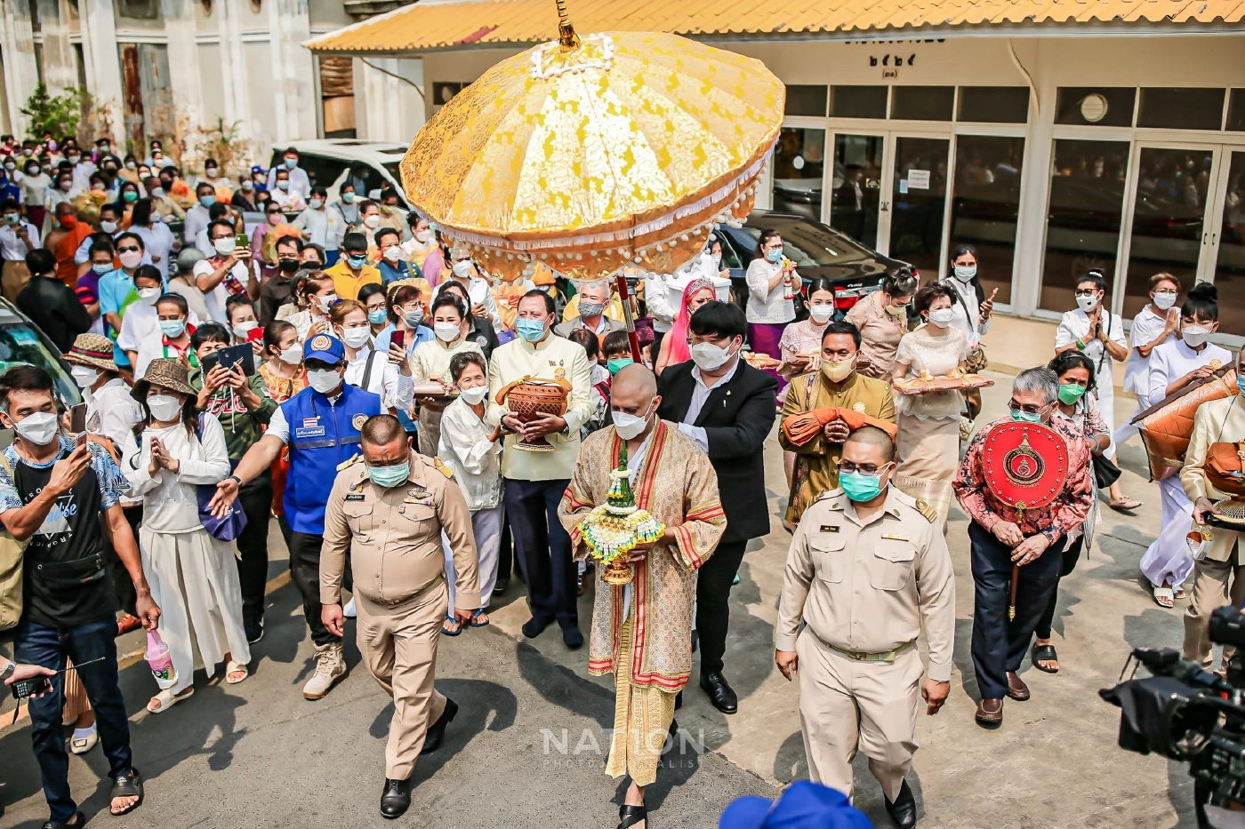 “กากัน มาลิค”  พระเอกหนัง " พระพุทธเจ้า " เข้าพิธีบวชที่ “วัดธาตุทอง”