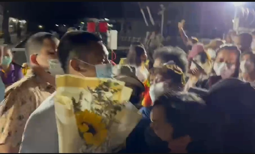 นายจตุภัทร์ บุญภัทรรักษา หรือ ไผ่ ดาวดิน 