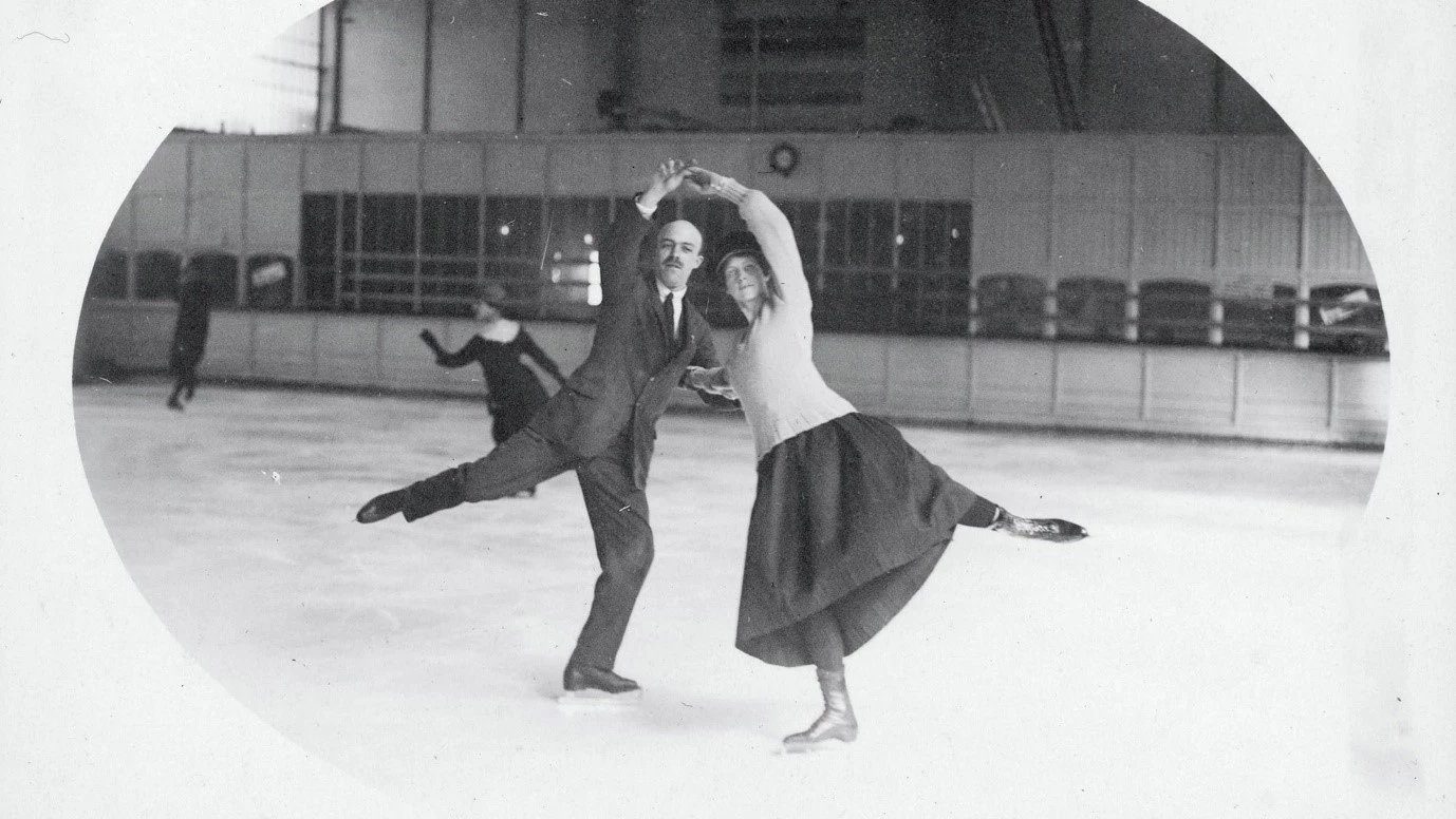 (สหราชอาณาจักรบุกเบิกกีฬาบนพื้นน้ำแข็งในโอลิมปิกฤดูร้อน ตั้งแต่เมื่อศตวรรษก่อน / ภาพจาก Olympics)