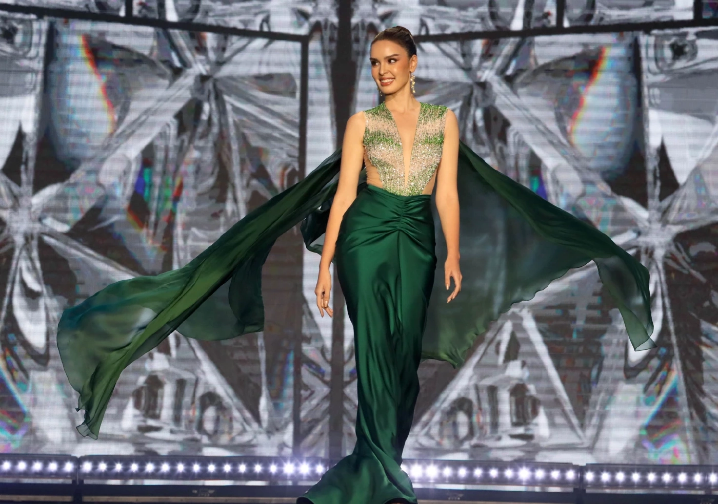 ทำความรู้จัก “นิต้า มานิตา” นางสาวไทยคนที่ 53