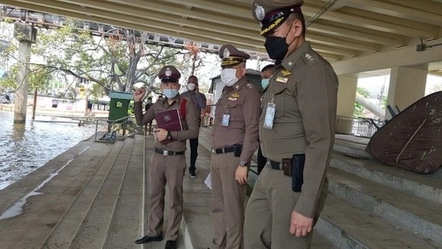 ผงะ! พบศพไร้หัว ลอยน้ำใต้สะพานอรุณอมรินทร์