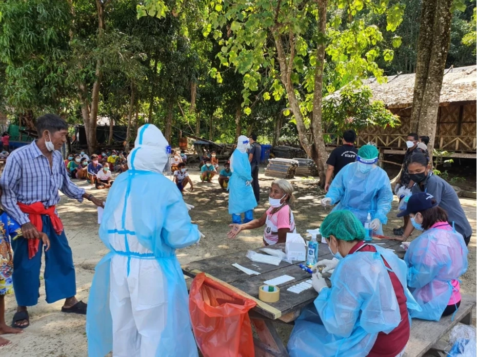 สธ. ตั้งเป้า 4 เดือนปรับโควิดเป็นโรคประจำถิ่น ไม่รายงานยอดติดเชื้อรายวัน