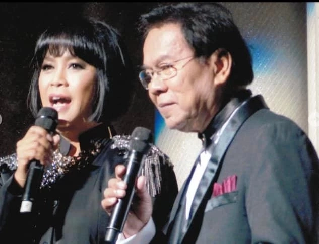 สิ้น ‘ธรรมรัตน์ นาคสุริยะ’ อดีตพิธีกร นักพากย์ชื่อดัง หลังติดโควิดเสียชีวิต