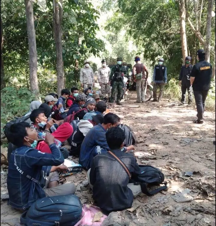 ขี่ม้าตระเวนจับแรงงานเถื่อน “ชายแดน” ยังมีทุกวัน จ่อทะลักเพิ่มอีกหมื่น