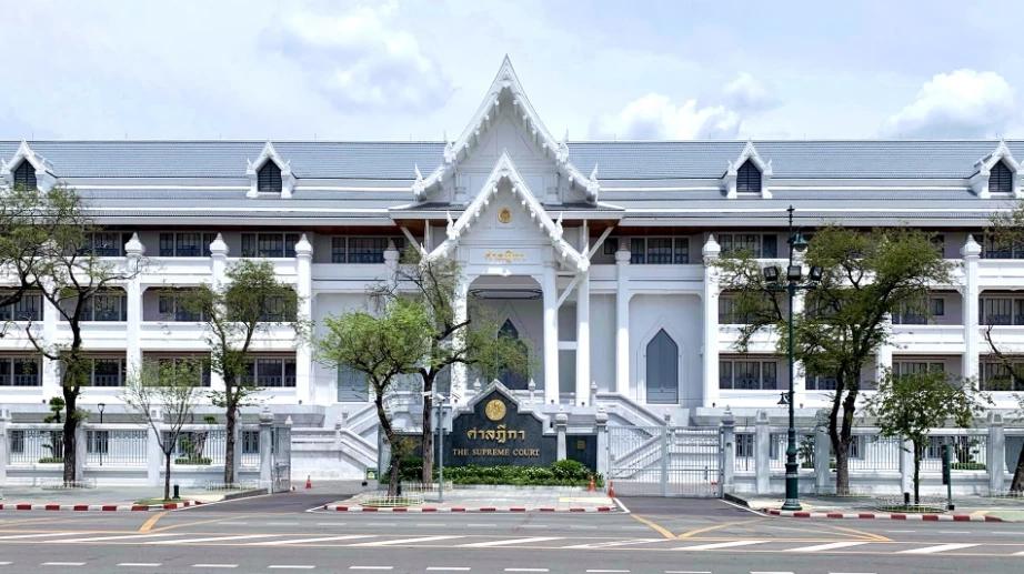 ศาลสั่งจำคุก"อัจฉริยะ" 20 เดือน ไลฟ์สดหมิ่นประมาทจำเลยคดีฆ่าน้องหญิง