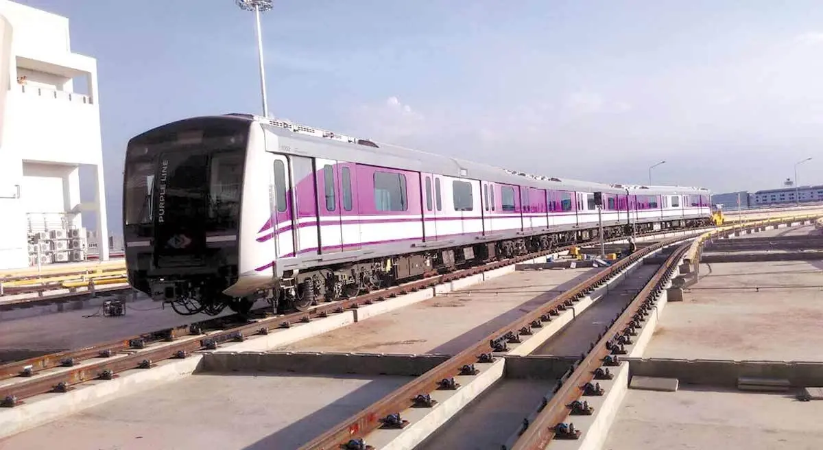 ดร.สามารถ เปิดข้อมูล รถไฟฟ้าสายสีส้ม-ม่วงใต้ สายไหนจะลอดเจ้าพระยาก่อน