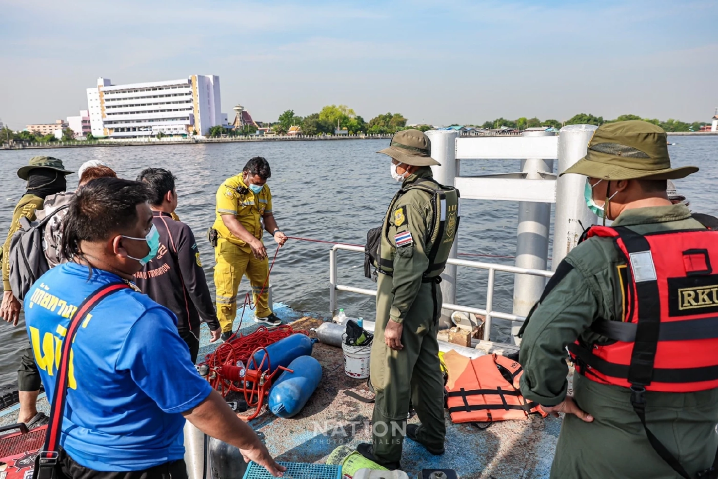 กู้ภัยยุติค้นหา “แตงโม นิดา” ชั่วคราว เลี่ยงปัญหาสัญจรทางน้ำ
