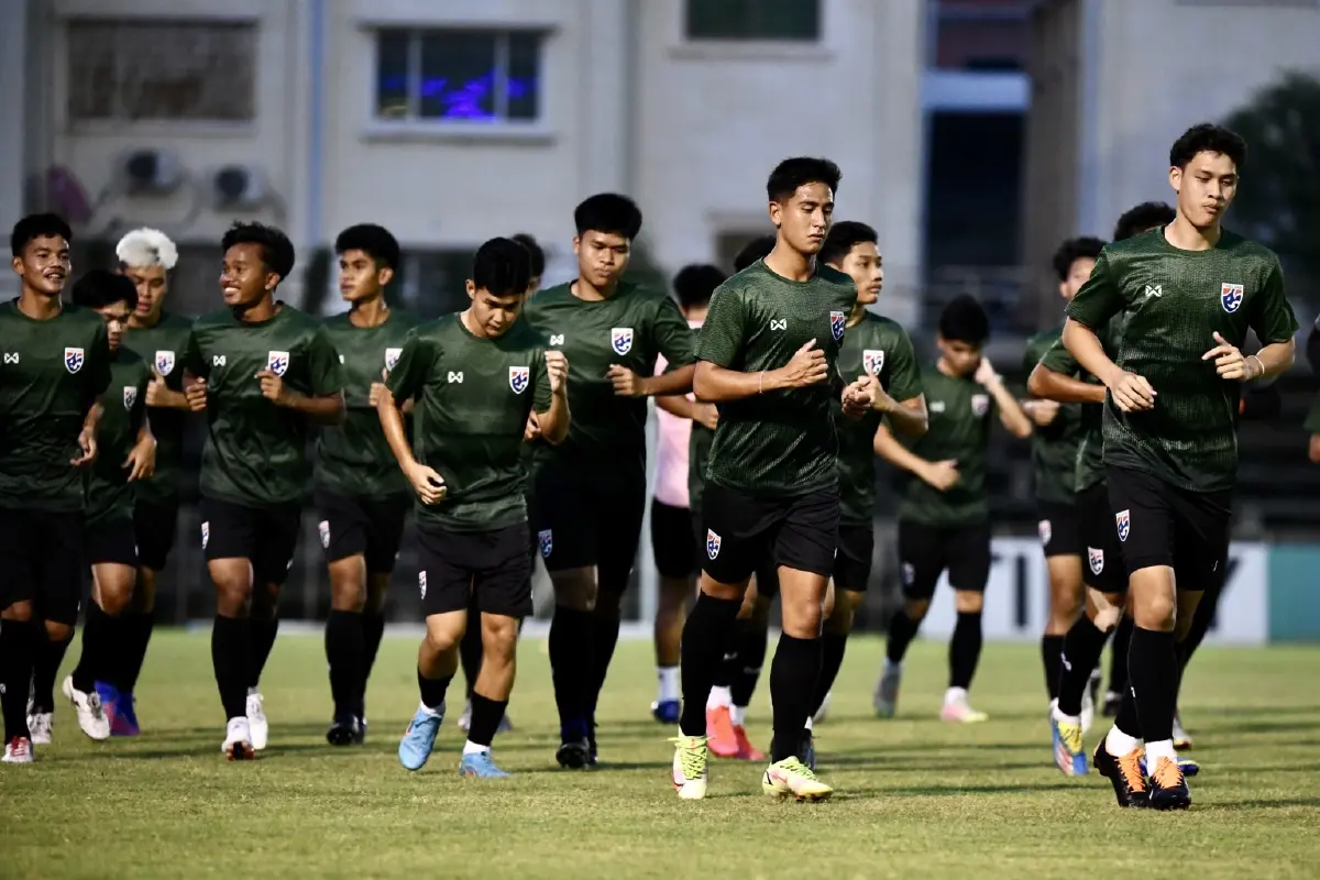 ช้างศึก U23 ซ้อมต่อเนื่องก่อนดวลลอดช่อง "วาริส" เผยแชมป์กับเทพศิรินทร์ช่วยเพิ่มความมั่นใจ