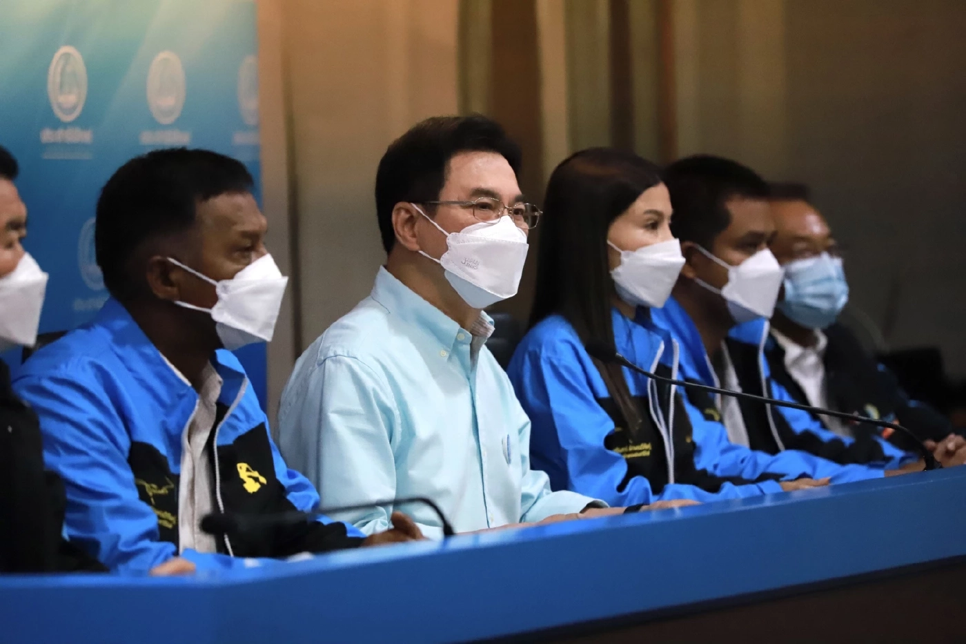 "จุรินทร์"นำทีมเปิดตัว 3 เลือดใหม่ชิงส.ส.เมืองคอน