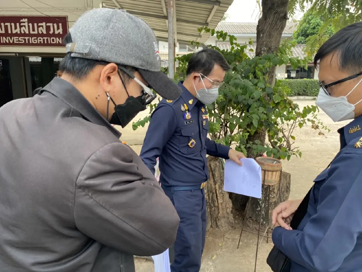 ป.ป.ช.ร้อยเอ็ด เปิดปฏิบัติการ"ฟ้าสางที่อีง่อง"จับกุมผู้ลักลอบขุดดิน