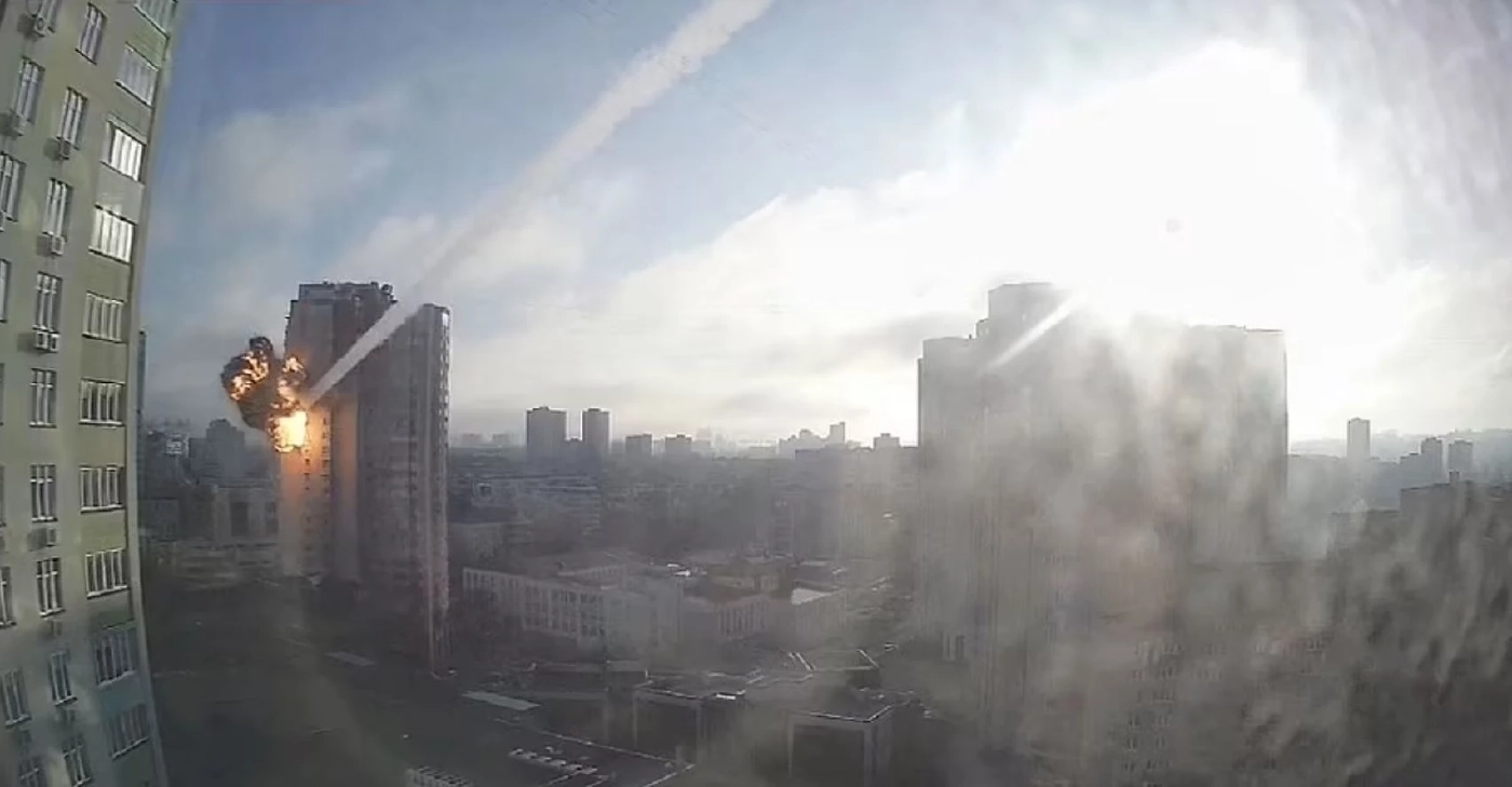 รัสเซียทุ่ม 15,000  ล้านปอนด์ต่อวัน ปิดจ็อบไม่ลง