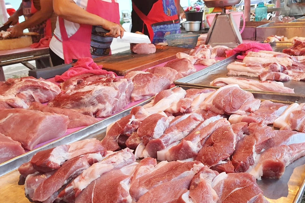 เกษตรกรจับมือลดราคา "หมูหน้าฟาร์ม" ทั่วประเทศ ช่วยค่าครองชีพประชาชน 