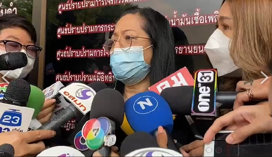 นางพนิดา ศิริยุทธโยธิน มารดาของ "แตงโม นิดา พัชรวีระพงษ์"