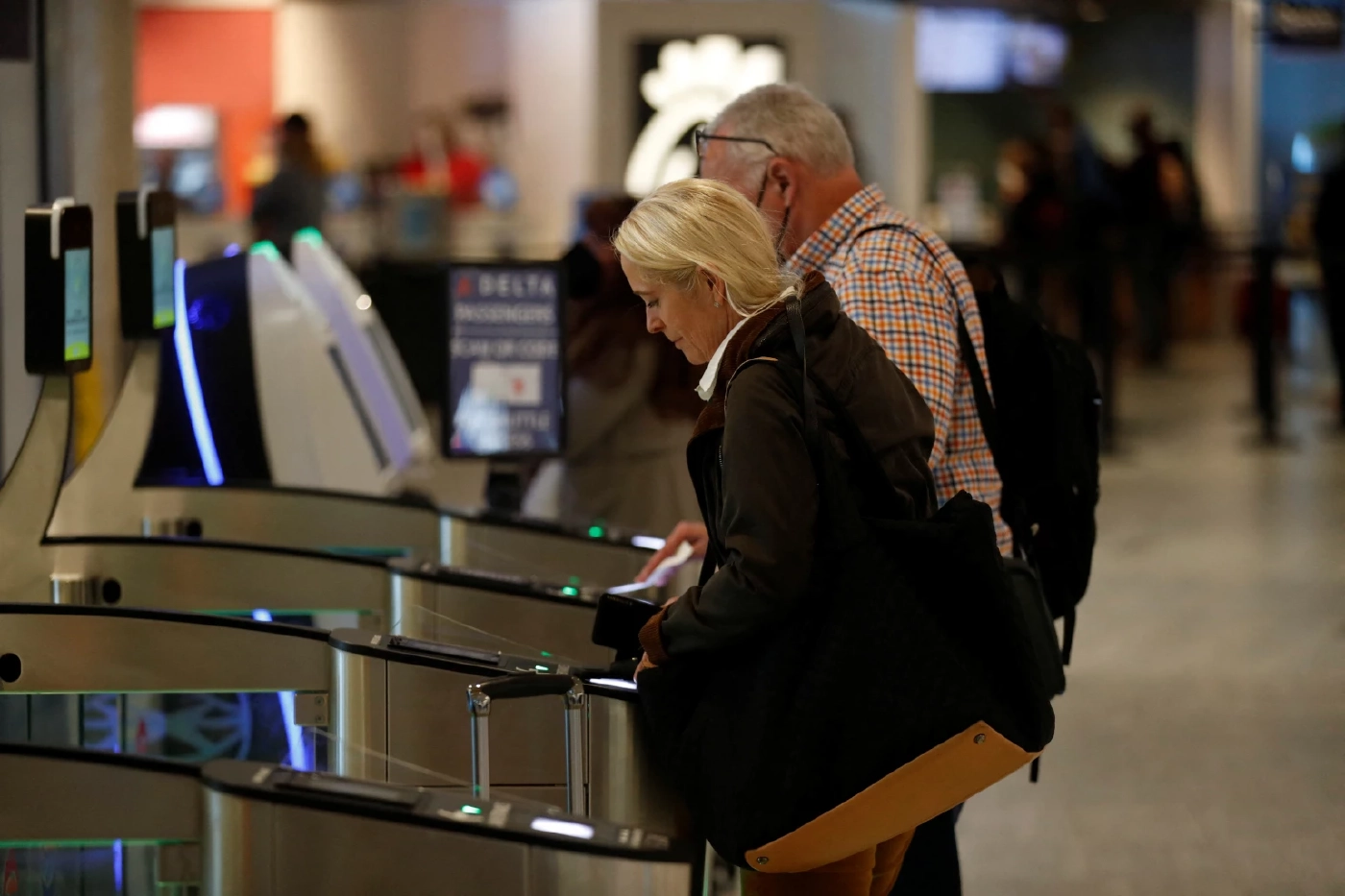 สายการบินวอนรัฐบาลสหรัฐฯเลิกตรวจโควิดคนฉีดวัคซีนเข้าประเทศ