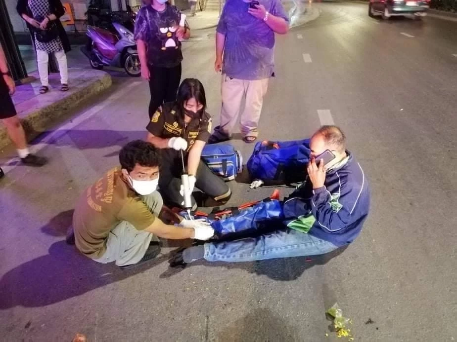 อุบัติเหตุบนทางม้าลายอีกแล้ว หน้าตลาดยิ่งเจริญ (ชมคลิปที่นี่)