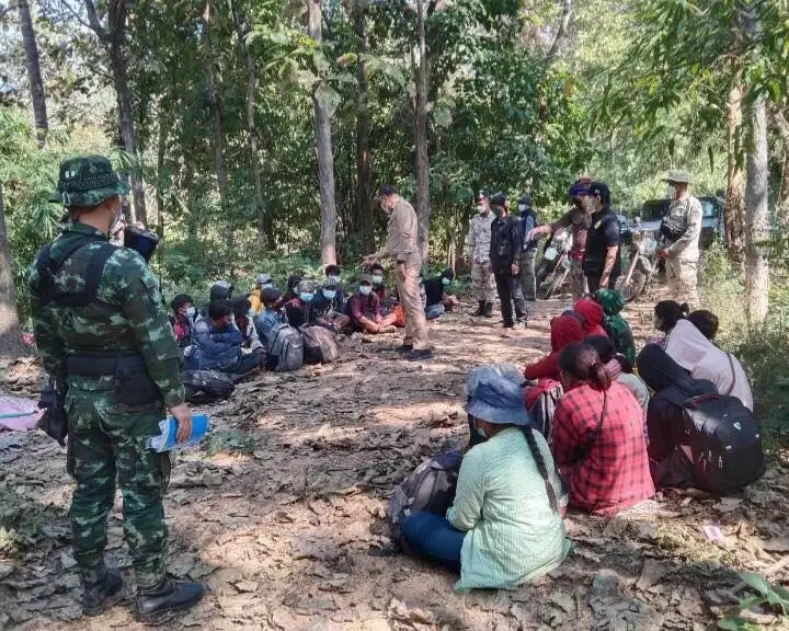 ขี่ม้าตระเวนจับแรงงานเถื่อน “ชายแดน” ยังมีทุกวัน จ่อทะลักเพิ่มอีกหมื่น