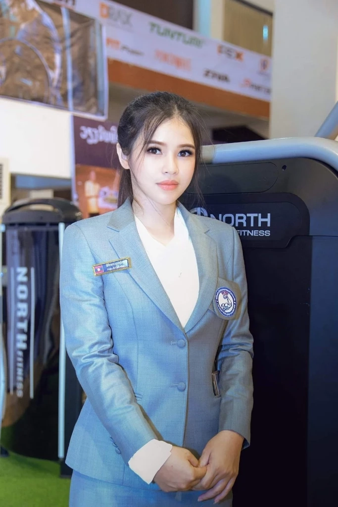 เปิดประวัติ "มาดามโบ" เจ้าของฉายา "มาดามแป้งเมืองลาว"