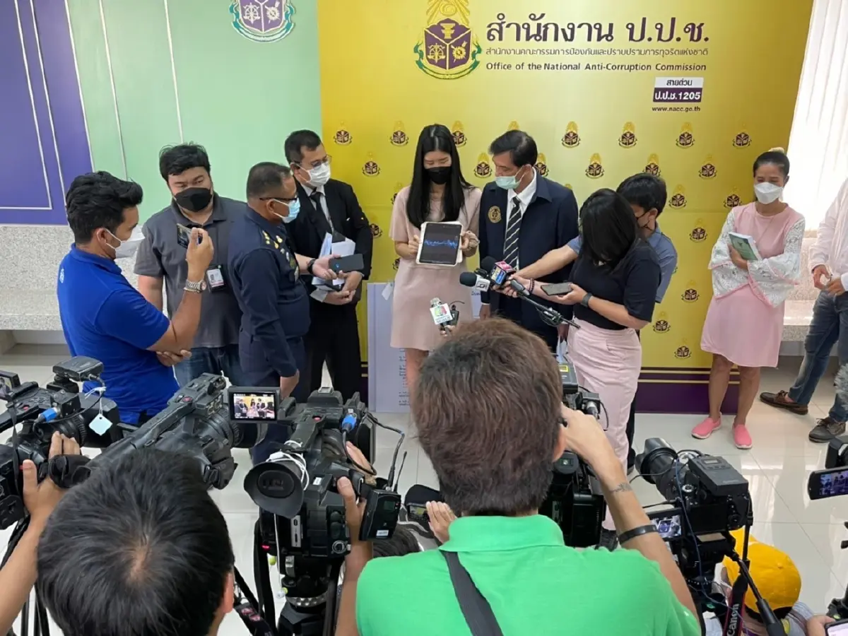 ทนายอนันต์ชัยพาผู้เสียหาย ร้อง ป.ป.ช. เอาผิด 5 จนท.DSI จับขังยัดข้อหาฉกรรจ์