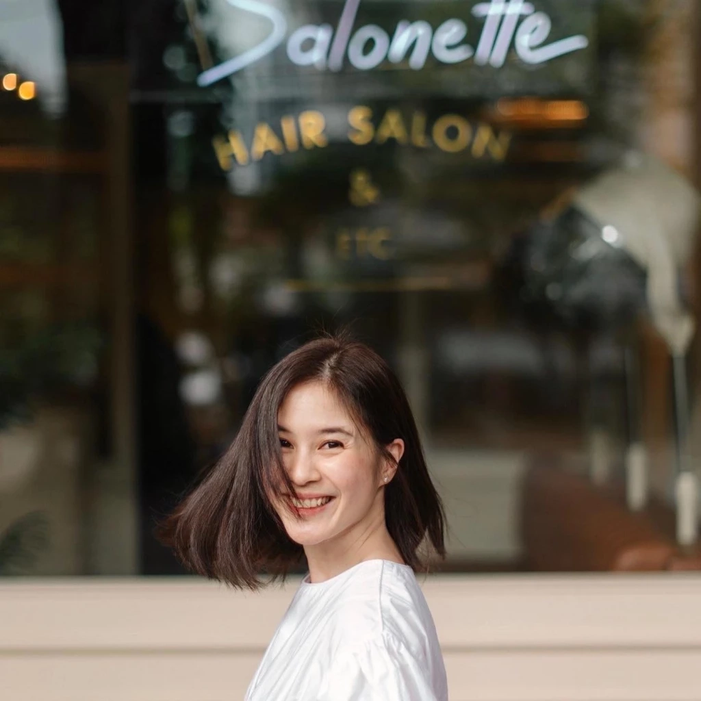 "ตุ๊กตา จมาพร แสงทอง" นักร้องสาวจากเวทีเดอะวอยซ์ ซีซั่น 2 