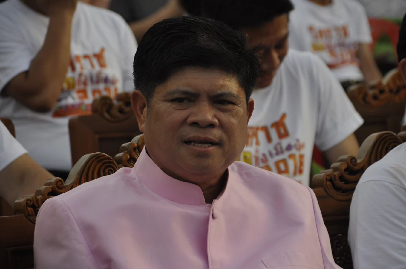 บทวิเคราะห์การเมือง : หักร้างถางพงเขย่า “พปชร.”  โดย เมฆาในวายุ