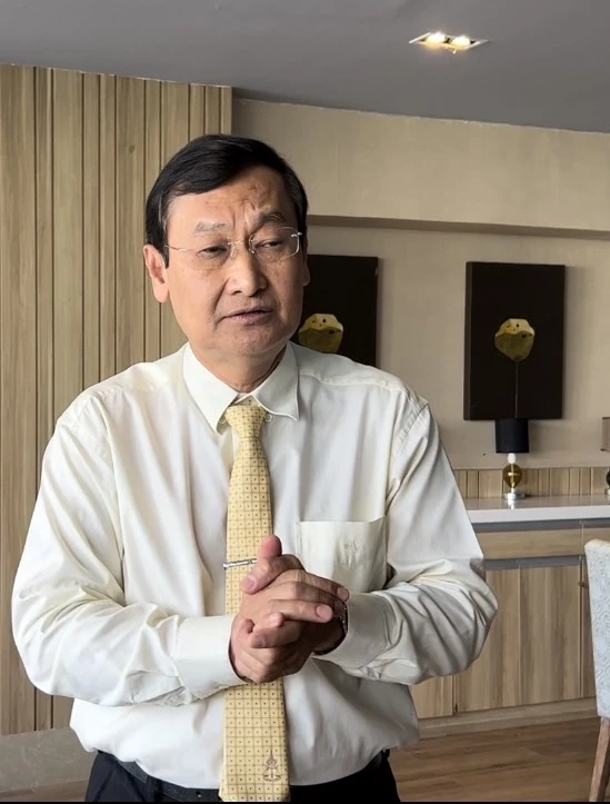 ผอ.สถาบันนิติวัชร์จัดเสวนาชำแหละร่างกม.ชะลอฟ้อง