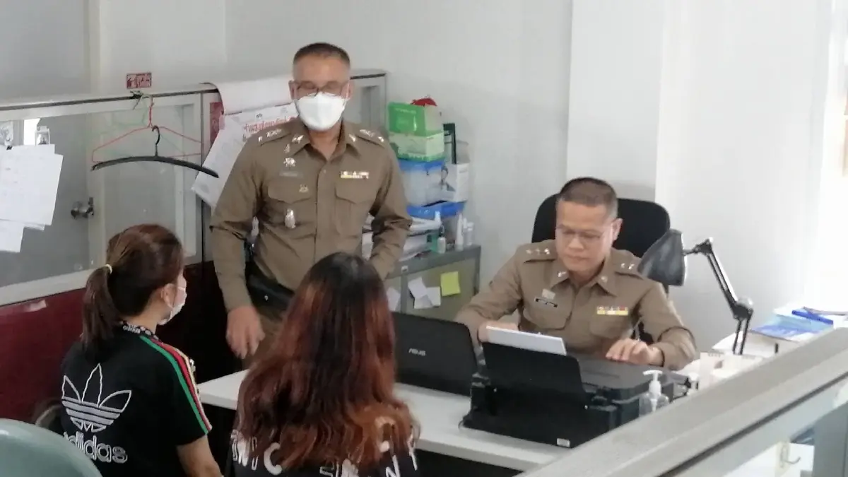แม่ศพทารกตู้แช่เตรียมทำพิธีทางศาสนา