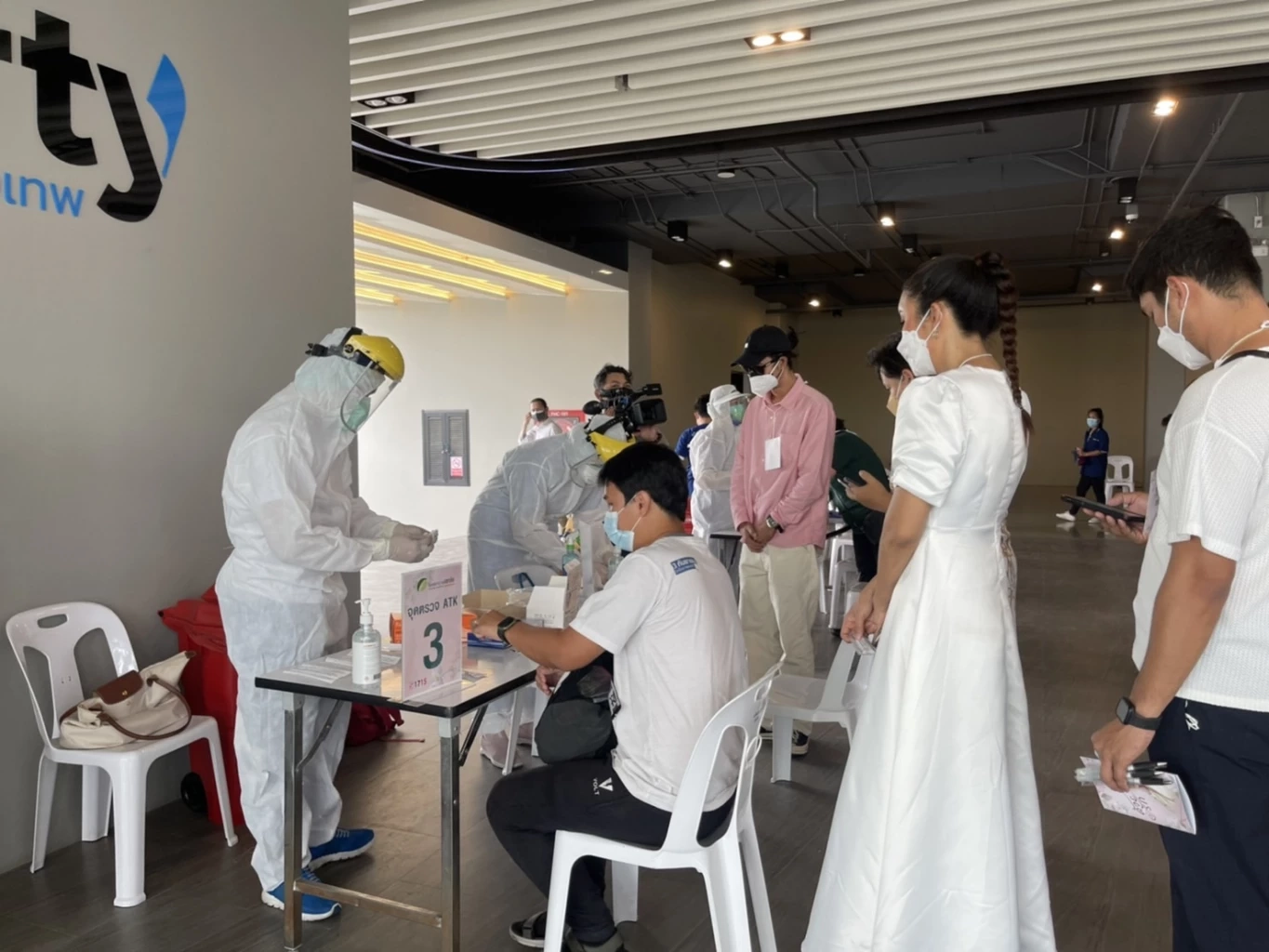 "โบ TK" เผยงานอาลัย "แตงโม" สวยงามมาก-ไม่รู้ "กระติก" ร่วมงานหรือเปล่า