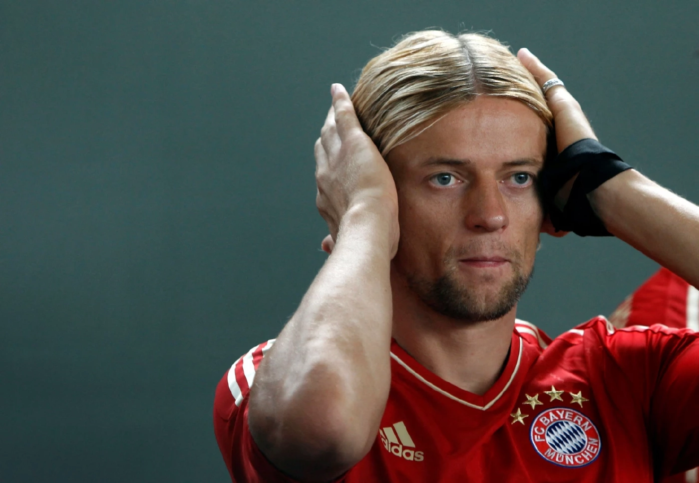 ตำนานแข้งยูเครนจ่อถูกลบชื่อจากสารบบทีมชาติเหตุไม่ยอมคอลเอาต์