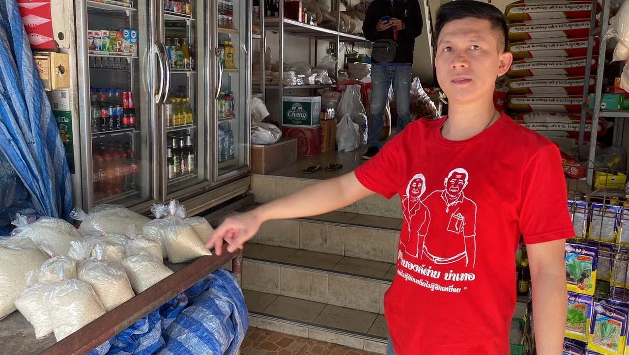 หนุ่มหลบฝน ขากลับขโมยข้าวสาร10กก.ติดมือกลับบ้าน